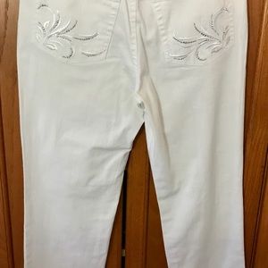 Brand New Gloria Vanderbilt Jeans